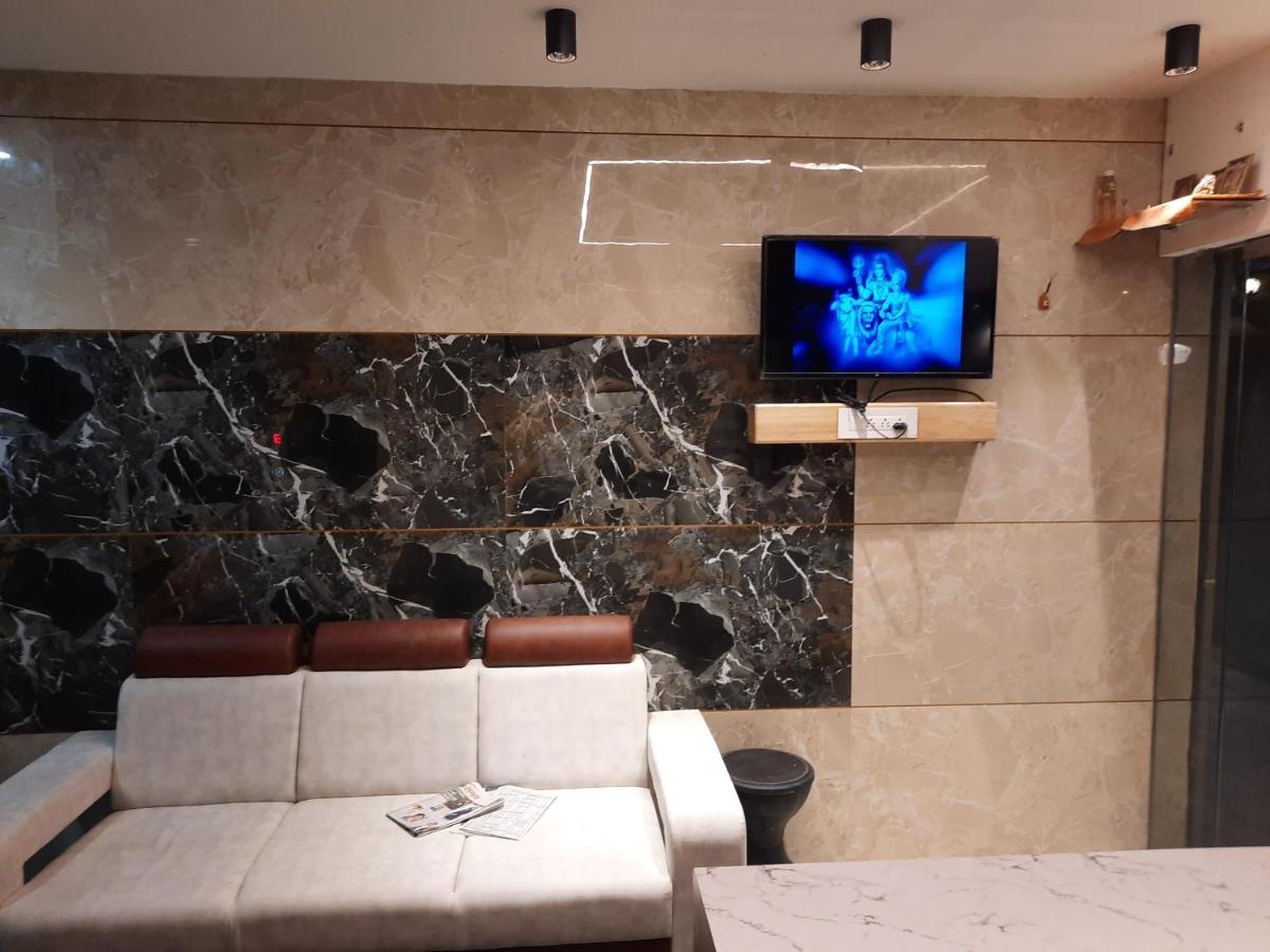 Hotel The Grand Shiva Gondal Екстериор снимка