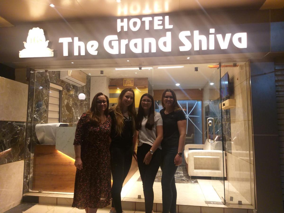 Hotel The Grand Shiva Gondal Екстериор снимка